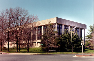 [Color photograph of Murphy Courts of Appeal Building]
